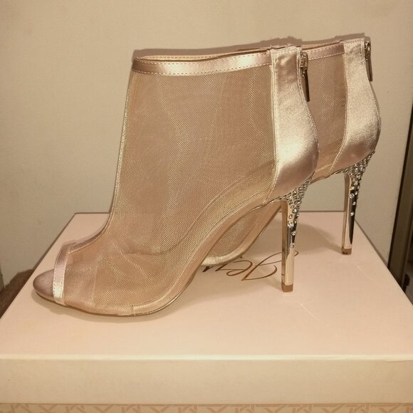 jewel badgley mischka anastasia mesh peep toe dress booties Jewel Badgley Mischka Jodie Crystal Embellished Black Mesh Peep Toe Booties  6